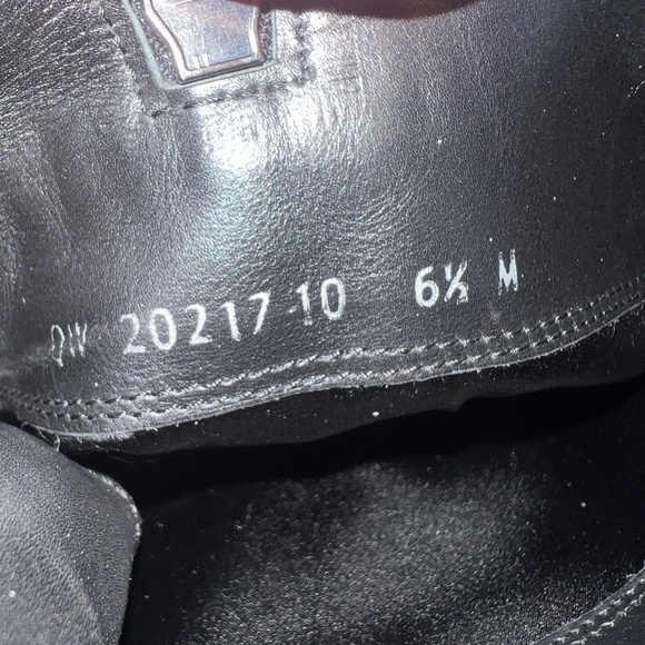 Stuart Weitzman black leather pull on zip mid calf boots size 6.5 - Picture 7 of 7